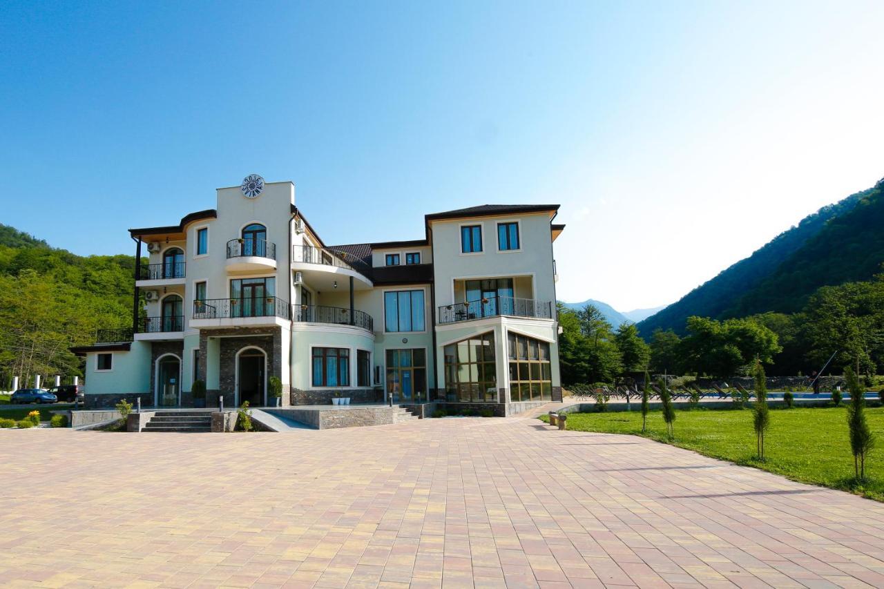 Sviana Resort เทลาวี ภายนอก รูปภาพ